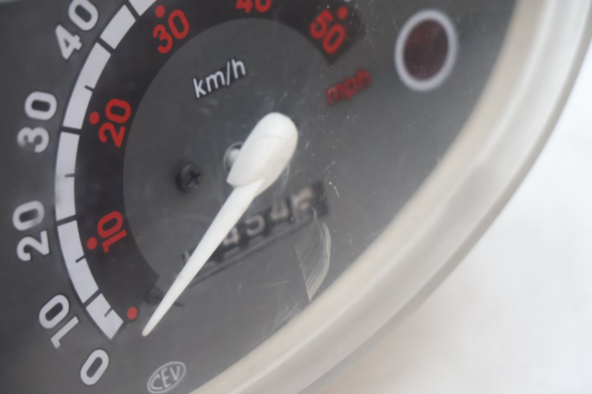 photo de LICZNIK PEUGEOT VIVACITY 50 (2004 - 2009) - Inny kąt widzenia