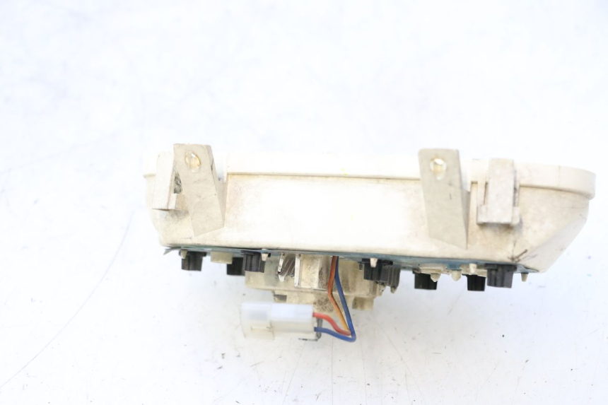photo de LICZNIK PEUGEOT VIVACITY 50 (2004 - 2009) - Oznaczenia i referencje