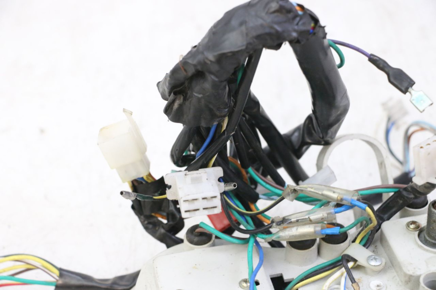 photo de LICZNIK VONROAD YIBEN 125 (2006 - 2010) - Stan powierzchni