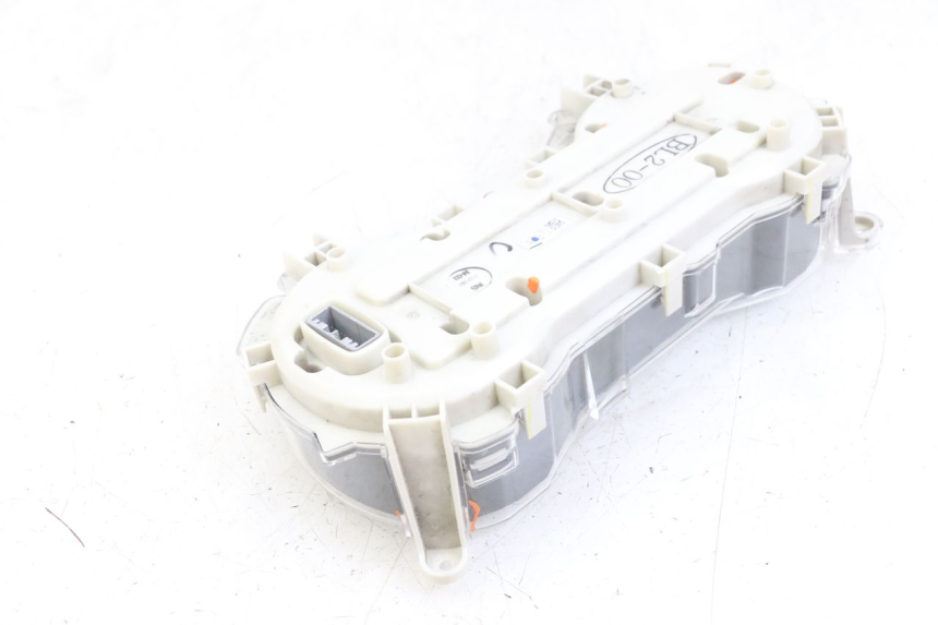 photo de LICZNIK YAMAHA XMAX X-MAX ABS 125 (2017 - 2020) - Szczegół części