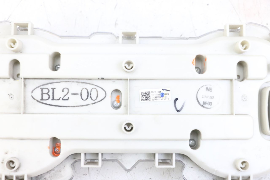 photo de LICZNIK YAMAHA XMAX X-MAX ABS 125 (2017 - 2020) - Widok ogólny