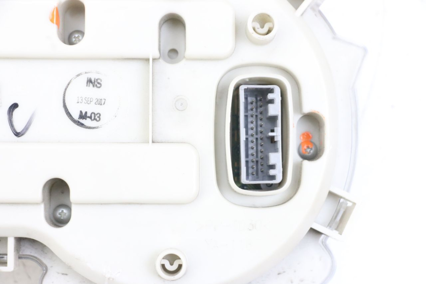 photo de LICZNIK YAMAHA XMAX X-MAX ABS 125 (2017 - 2020) - Punkty mocowania