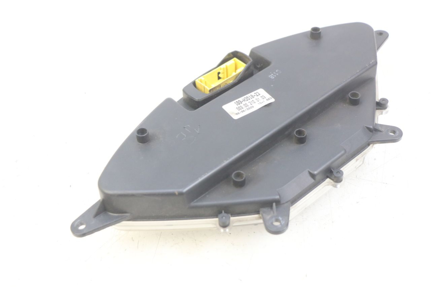 photo de LICZNIK YAMAHA XMAX X-MAX 125 (2006 - 2009) - Inny kąt widzenia