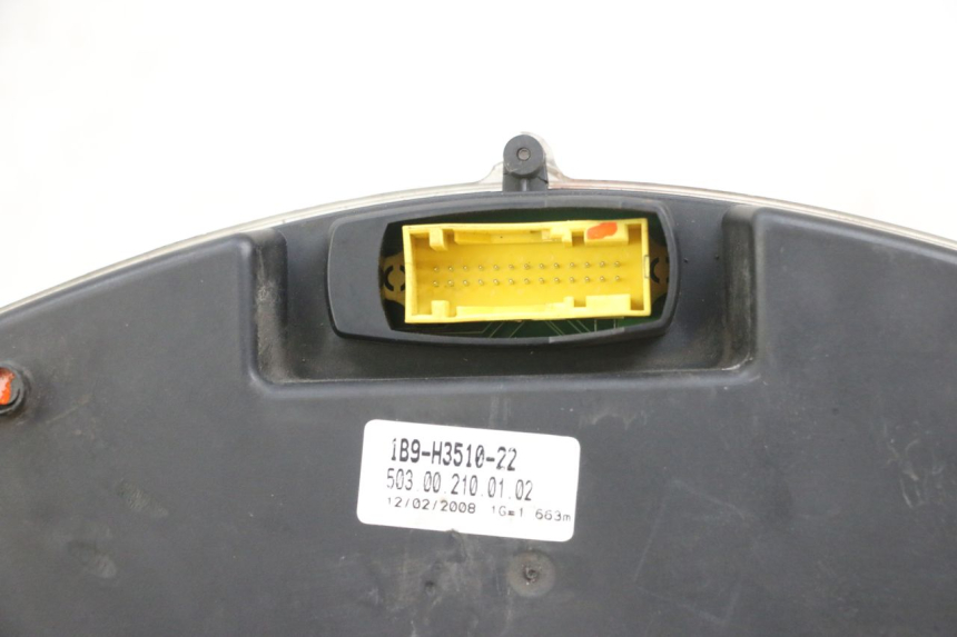 photo de LICZNIK YAMAHA XMAX X-MAX 125 (2006 - 2009) - Stan powierzchni