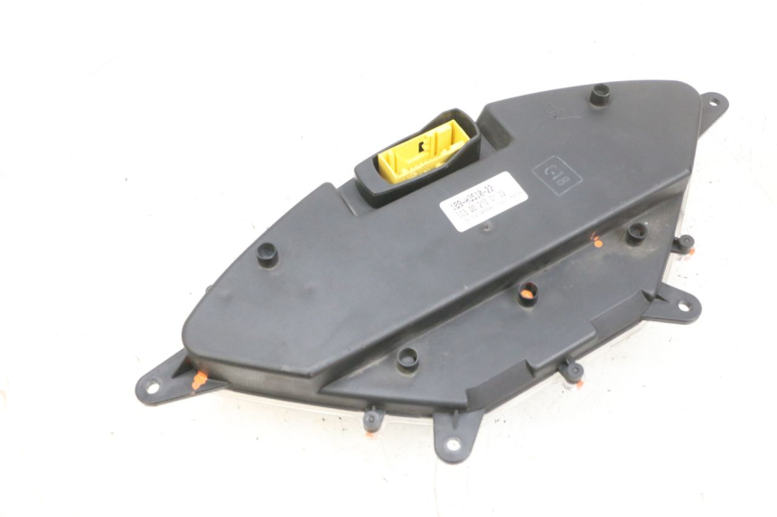 photo de LICZNIK YAMAHA XMAX X-MAX 125 (2006 - 2009) - Punkty mocowania