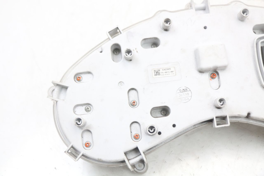 photo de LICZNIK PIAGGIO X10 125 (2012 - 2017) - Widok produktu