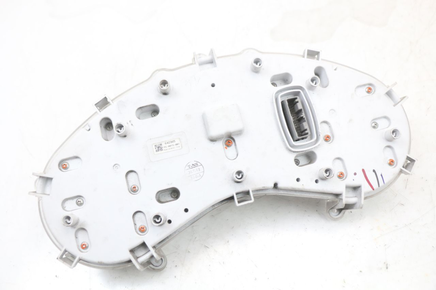 photo de LICZNIK PIAGGIO X10 125 (2012 - 2017) - Oznaczenia i referencje