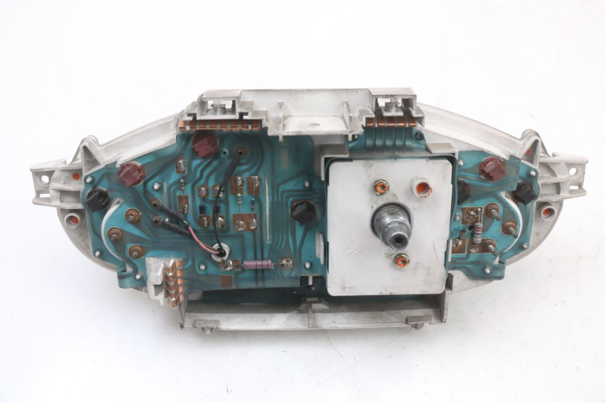 photo de LICZNIK PIAGGIO X8 125 (2004 - 2007) - Stan powierzchni