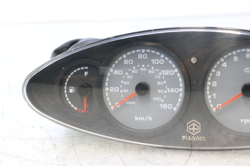 photo de LICZNIK PIAGGIO X9 AMALFI 180 (2000 - 2003) - Zoom stanu zużycia