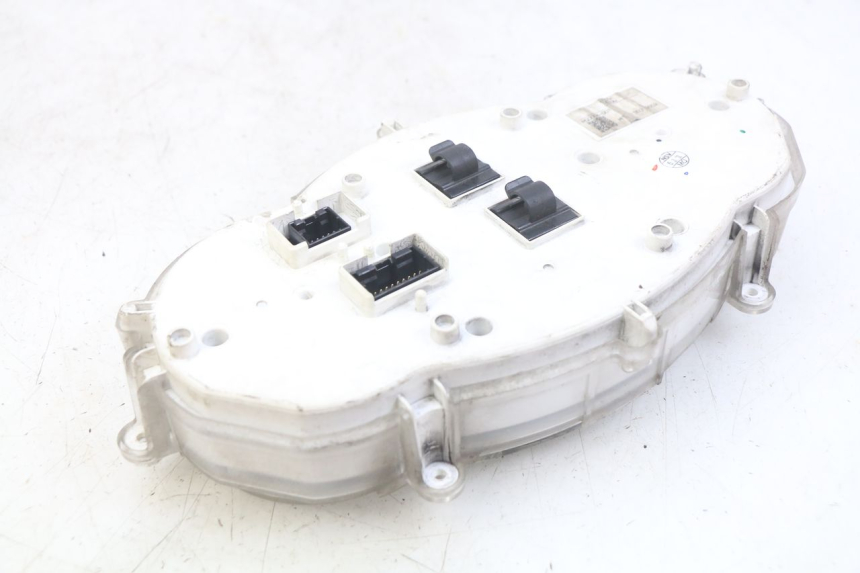 photo de LICZNIK PIAGGIO XEVO - X EVO 125 (2007 - 2017) - Widok ogólny