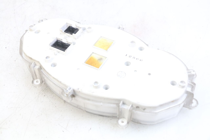 photo de LICZNIK PIAGGIO XEVO - X EVO 125 (2007 - 2017) - Zoom stanu zużycia