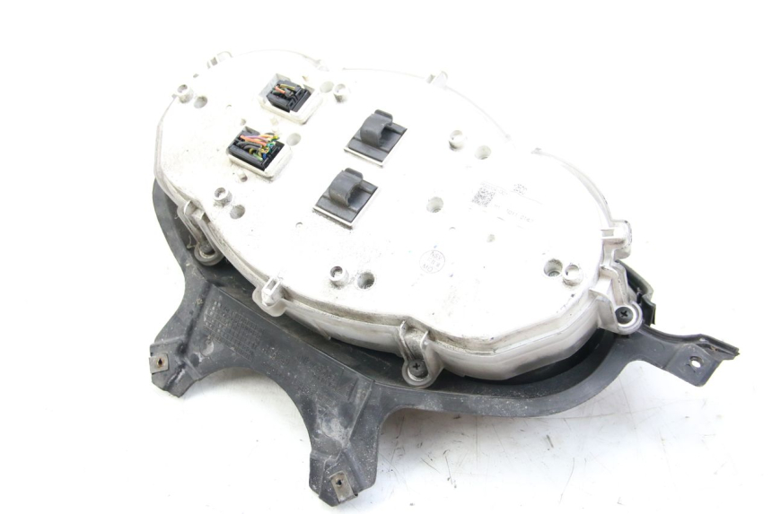 photo de LICZNIK PIAGGIO XEVO - X EVO 125 (2007 - 2017) - Inny kąt widzenia