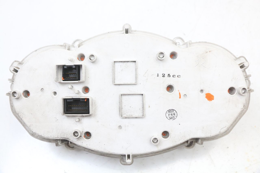 photo de LICZNIK PIAGGIO XEVO - X EVO 125 (2007 - 2017) - Zbliżenie techniczne