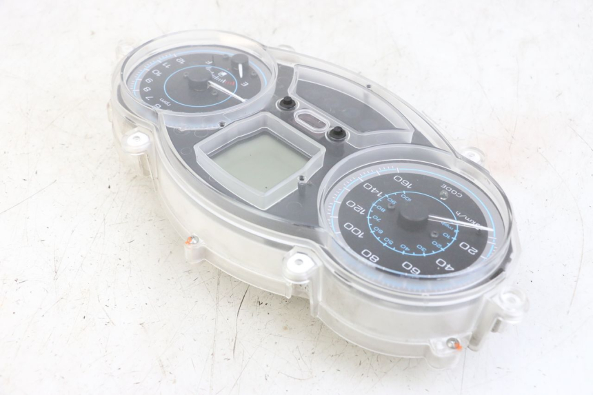 photo de LICZNIK PIAGGIO XEVO - X EVO 125 (2007 - 2017) - Szczegół części