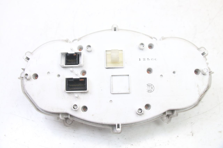 photo de LICZNIK PIAGGIO XEVO - X EVO 125 (2007 - 2017) - Stan powierzchni