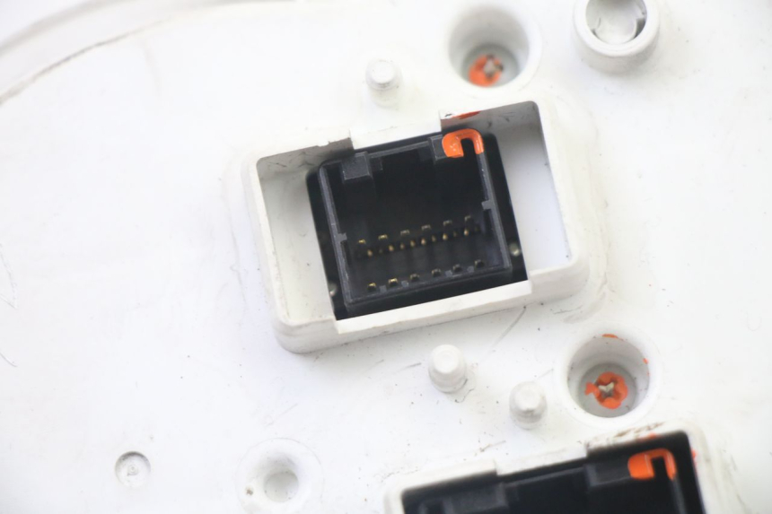 photo de LICZNIK PIAGGIO XEVO - X EVO 125 (2007 - 2017) - Widok produktu