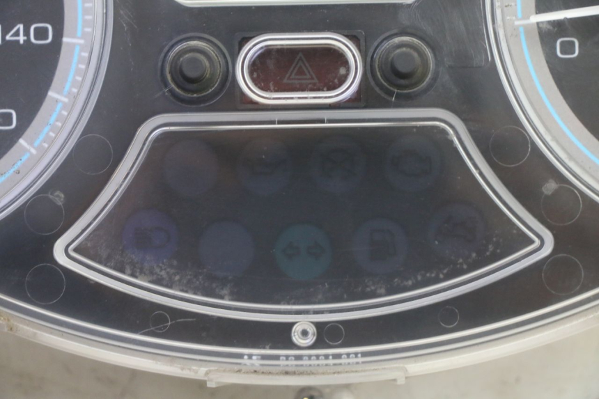 photo de LICZNIK PIAGGIO XEVO - X EVO 125 (2007 - 2017) - Widok ogólny