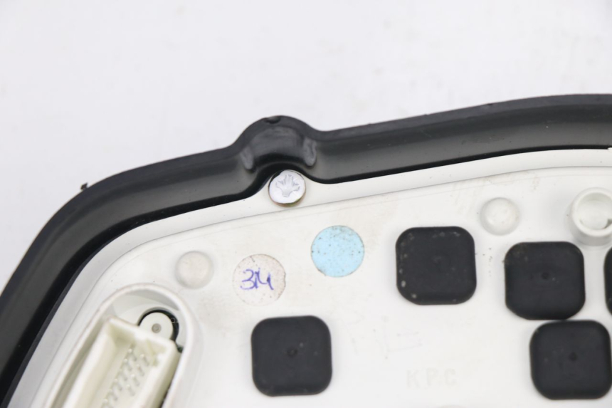 photo de LICZNIK HONDA XLV VARADERO 125 (2000 - 2006) - Inny kąt widzenia