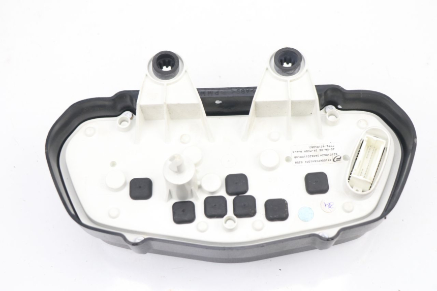 photo de LICZNIK HONDA XLV VARADERO 125 (2000 - 2006) - Stan powierzchni