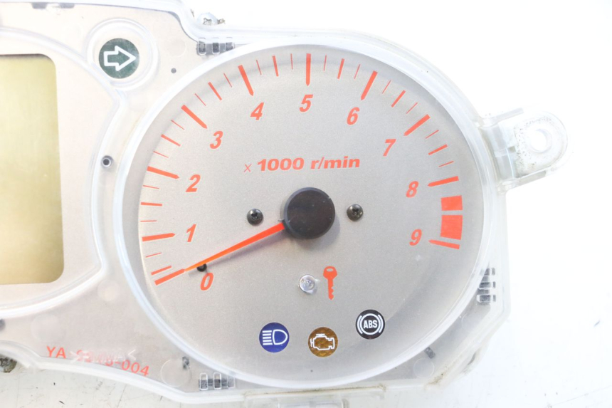 photo de LICZNIK YAMAHA XP T-MAX ABS 500 (2005 - 2005) - Inny kąt widzenia