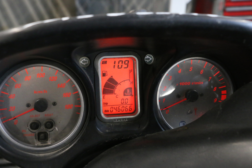 photo de LICZNIK YAMAHA XP T-MAX ABS 500 (2005 - 2005) - Widok ogólny