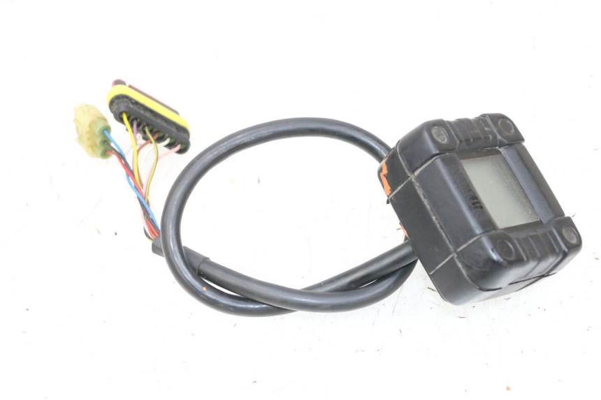 photo de LICZNIK YAMAHA YFM R RAPTOR 250 (2008 - 2014) - Stan powierzchni