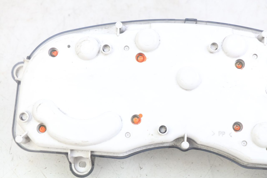 photo de LICZNIK YAMAHA YP MAJESTY 400 (2004 - 2008) - Widok ogólny