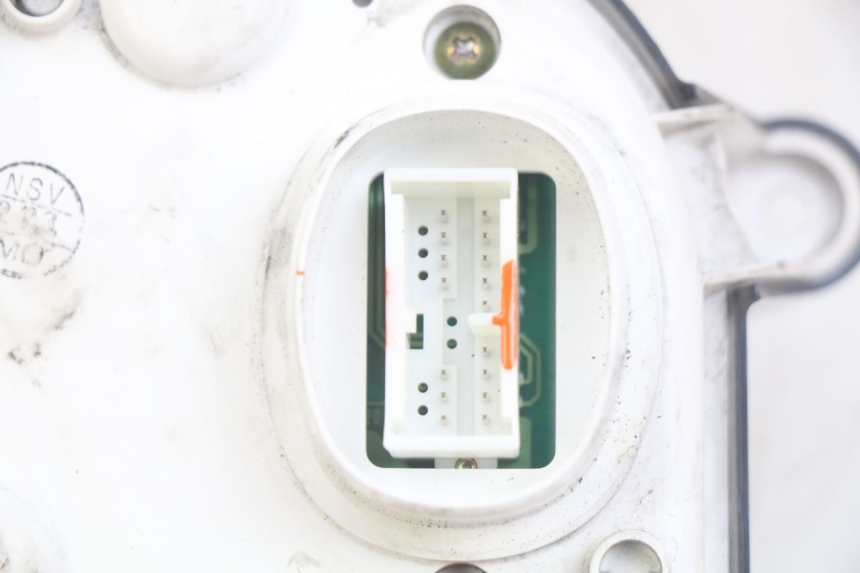 photo de LICZNIK YAMAHA YP MAJESTY 400 (2004 - 2008) - Stan powierzchni