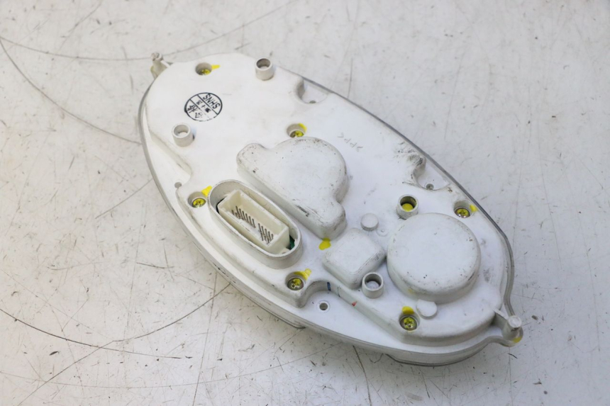photo de LICZNIK YAMAHA YP MAJESTY 125 (2002 - 2006) - Zoom stanu zużycia