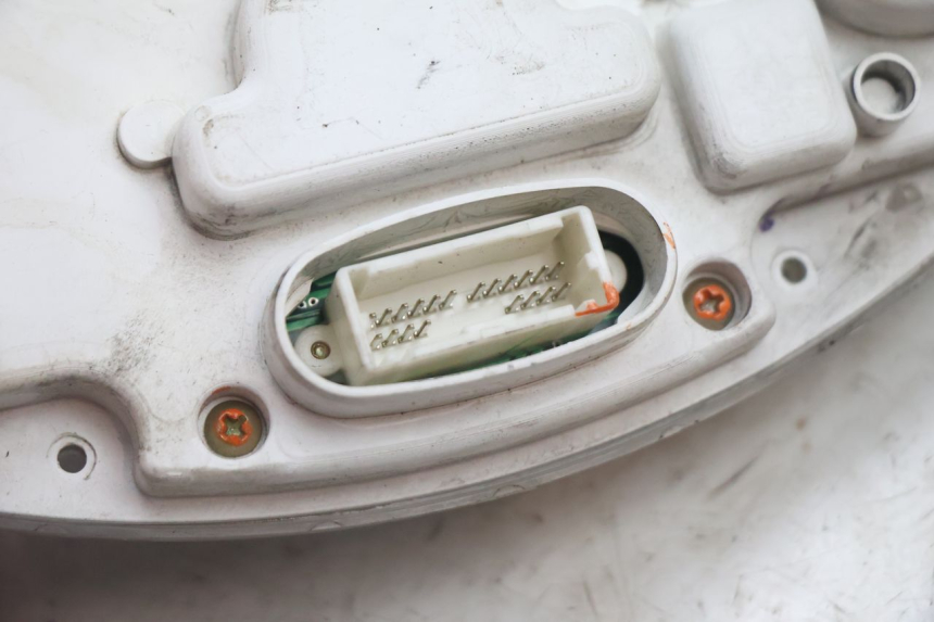 photo de LICZNIK YAMAHA YP MAJESTY 125 (2002 - 2006) - Oznaczenia i referencje