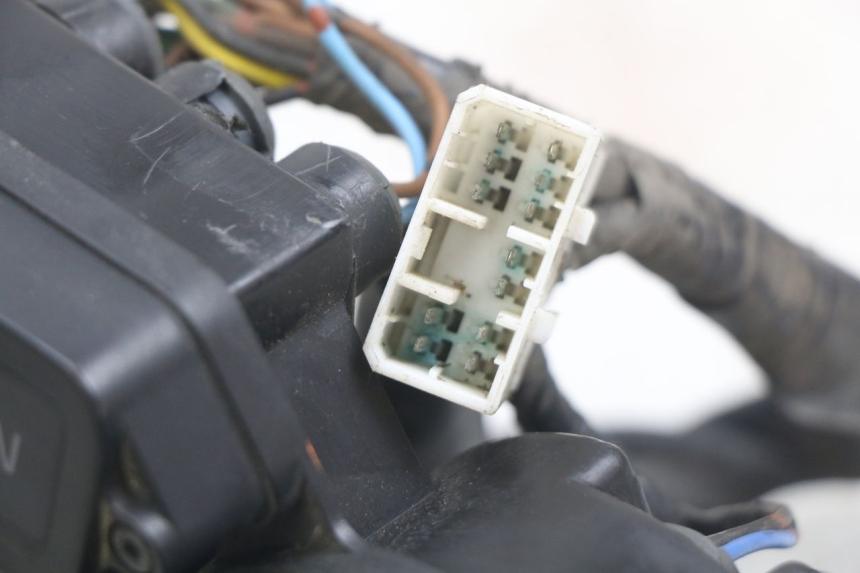 photo de LICZNIK YAMAHA YZF R THUNDERCAT 600 (1996 - 2003) - Widok ogólny