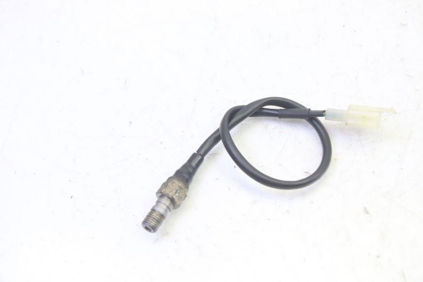 photo de Włącznik tylnego światła stopu ADIVA AD3 300 (2014 - 2020) - Szczegół części