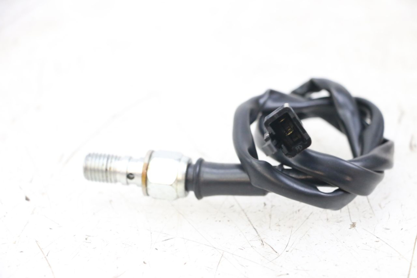 photo de Włącznik tylnego światła stopu ARCHIVE CAFE RACER 4T 50 (2019 - 2024) - Szczegół części