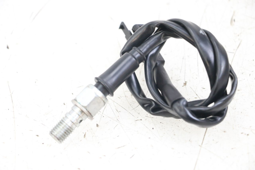 photo de Włącznik tylnego światła stopu ARCHIVE CAFE RACER 4T 50 (2019 - 2024) - Zoom stanu zużycia