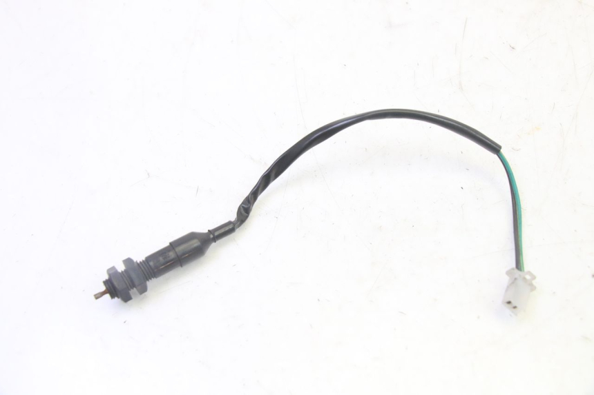 photo de Włącznik tylnego światła stopu STAHO FH 50 (2018 - 2019) - Widok główny