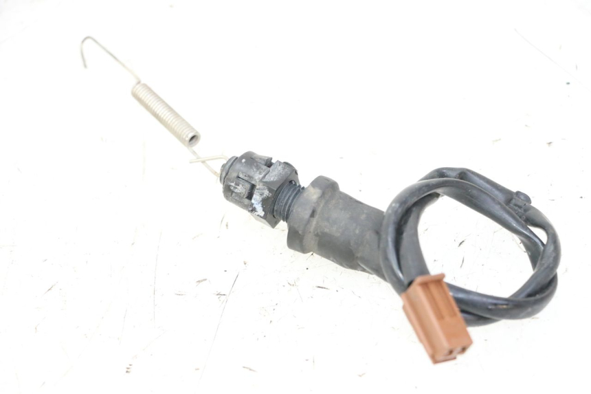 photo de Włącznik tylnego światła stopu YAMAHA FJR ABS 1300 (2006 - 2012) - Zoom stanu zużycia