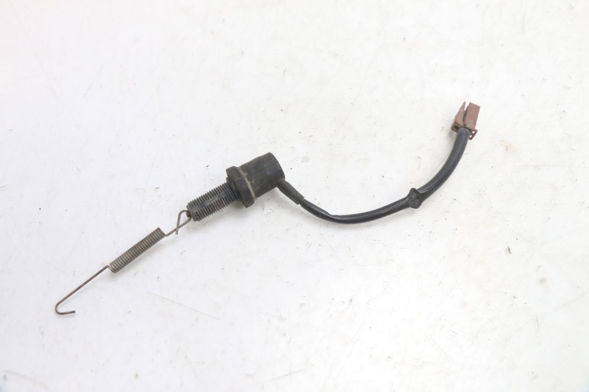 photo de STYK WŁĄCZNIKA ŚWIATEŁ STOPU TYLNEGO YAMAHA FJR 1300 (2001 - 2005) - Widok główny
