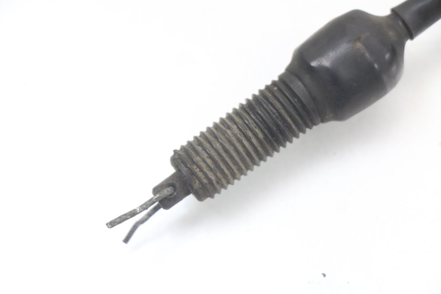 photo de Włącznik tylnego światła stopu SUZUKI GN 125 (1997 - 2000) - Szczegół części