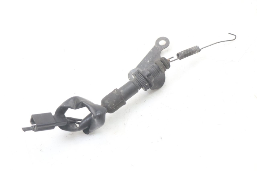 photo de Włącznik tylnego światła stopu HONDA CBR F 1000 (1993 - 1996) - Zbliżenie techniczne