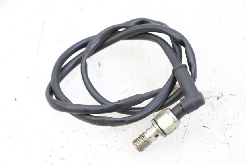 photo de Włącznik tylnego światła stopu KEEWAY K-LIGHT KLIGHT 125 (2018 - 2025) - Zbliżenie techniczne