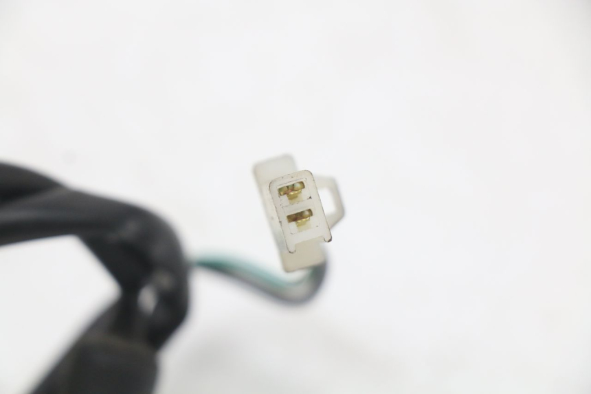 photo de Włącznik tylnego światła stopu KYMCO K-PW K-PIPE 50 (2012 - 2017) - Inny kąt widzenia