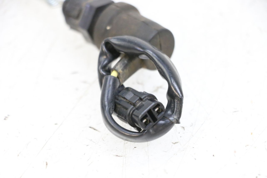 photo de Włącznik tylnego światła stopu YAMAHA MT-07 MT07 ABS 700 (2018 - 2020) - Zoom stanu zużycia