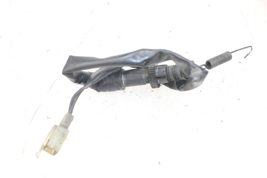 photo de Włącznik tylnego światła stopu HONDA NTV DEAUVILLE 650 (1998 - 2001) - Inny kąt widzenia