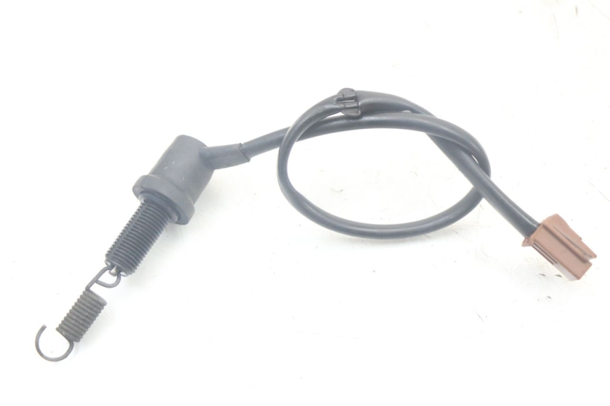 photo de Włącznik tylnego światła stopu YAMAHA TDM ABS 900 (2002 - 2014) - Szczegół części