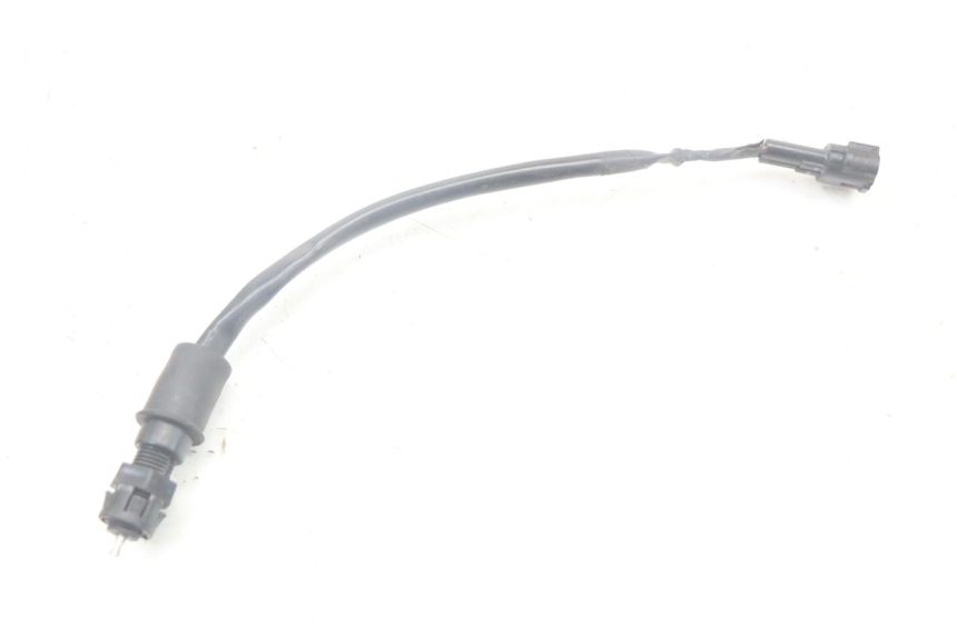 photo de Włącznik tylnego światła stopu KAWASAKI VERSYS ABS 650 (2015 - 2018) - Inny kąt widzenia