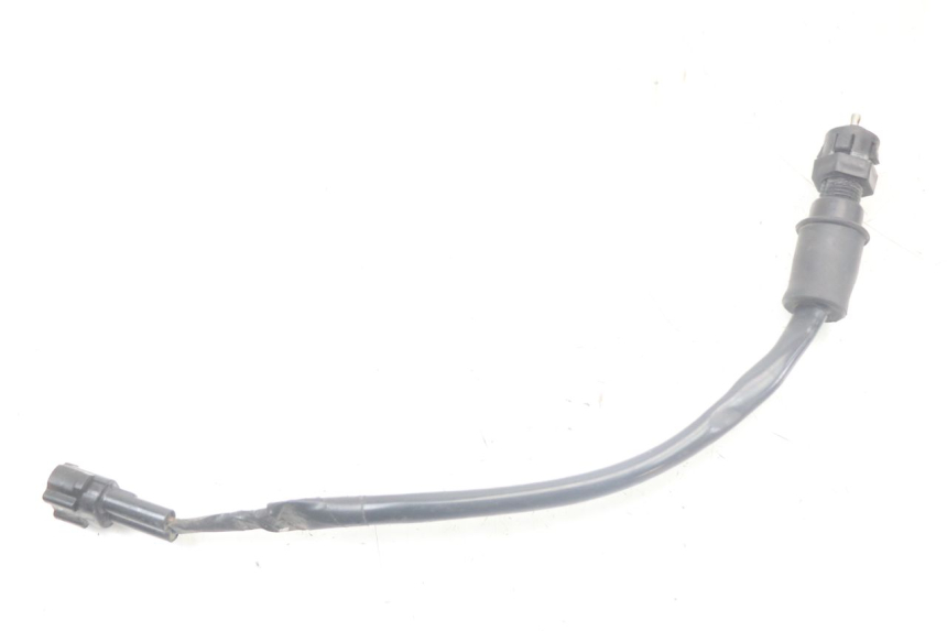 photo de Włącznik tylnego światła stopu KAWASAKI VERSYS ABS 650 (2015 - 2018) - Zbliżenie techniczne