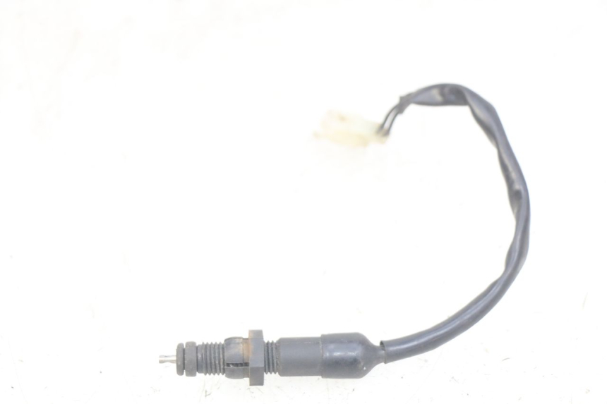 photo de WŁĄCZNIK ŚWIATEŁ STOP TYLNYCH DAELIM VL DAYSTAR 125 (2000 - 2011) - Szczegół części