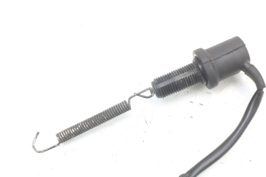 photo de Włącznik tylnego światła stopu YAMAHA XJS DIVERSION 600 (1997 - 1999) - Zoom stanu zużycia