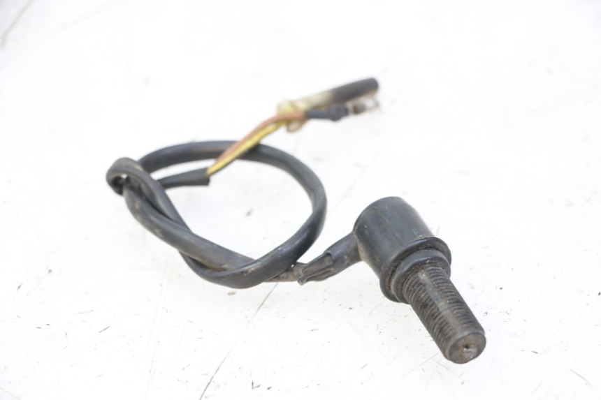 photo de Włącznik tylnego światła stopu YAMAHA XV VIRAGO 535 (1988 - 2004) - Szczegół części