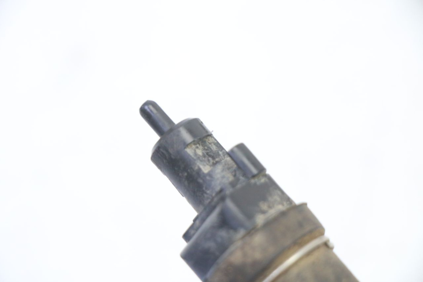 photo de Włącznik tylnego światła stopu YAMAHA YFM BRUIN 350 (2003 - 2009) - Inny kąt widzenia